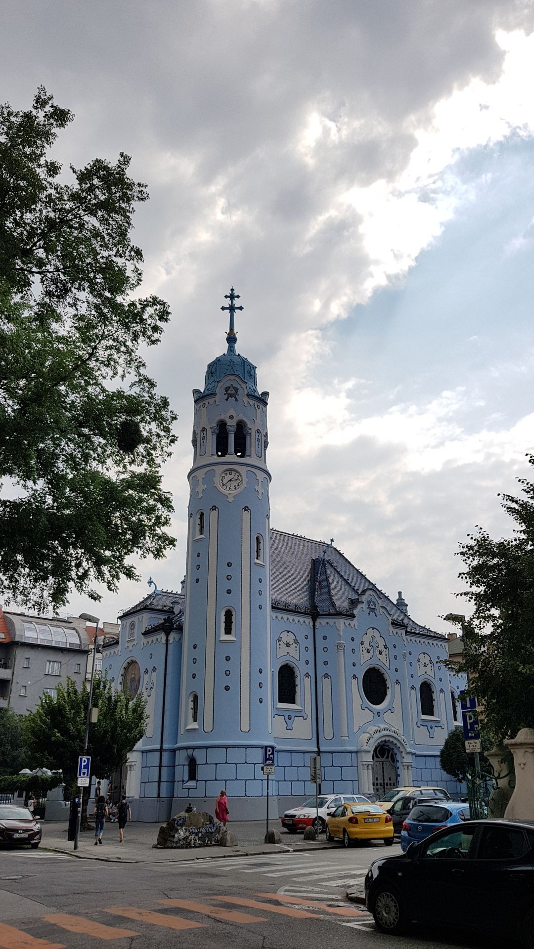 Bratislava Eglise bleue