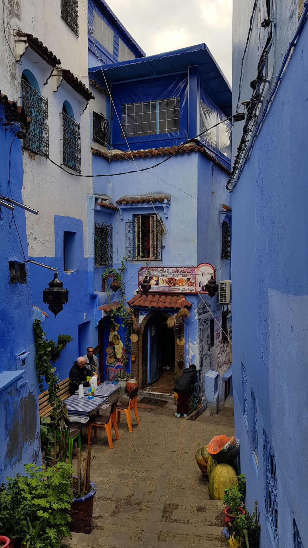 Chefchaouen rue bleue