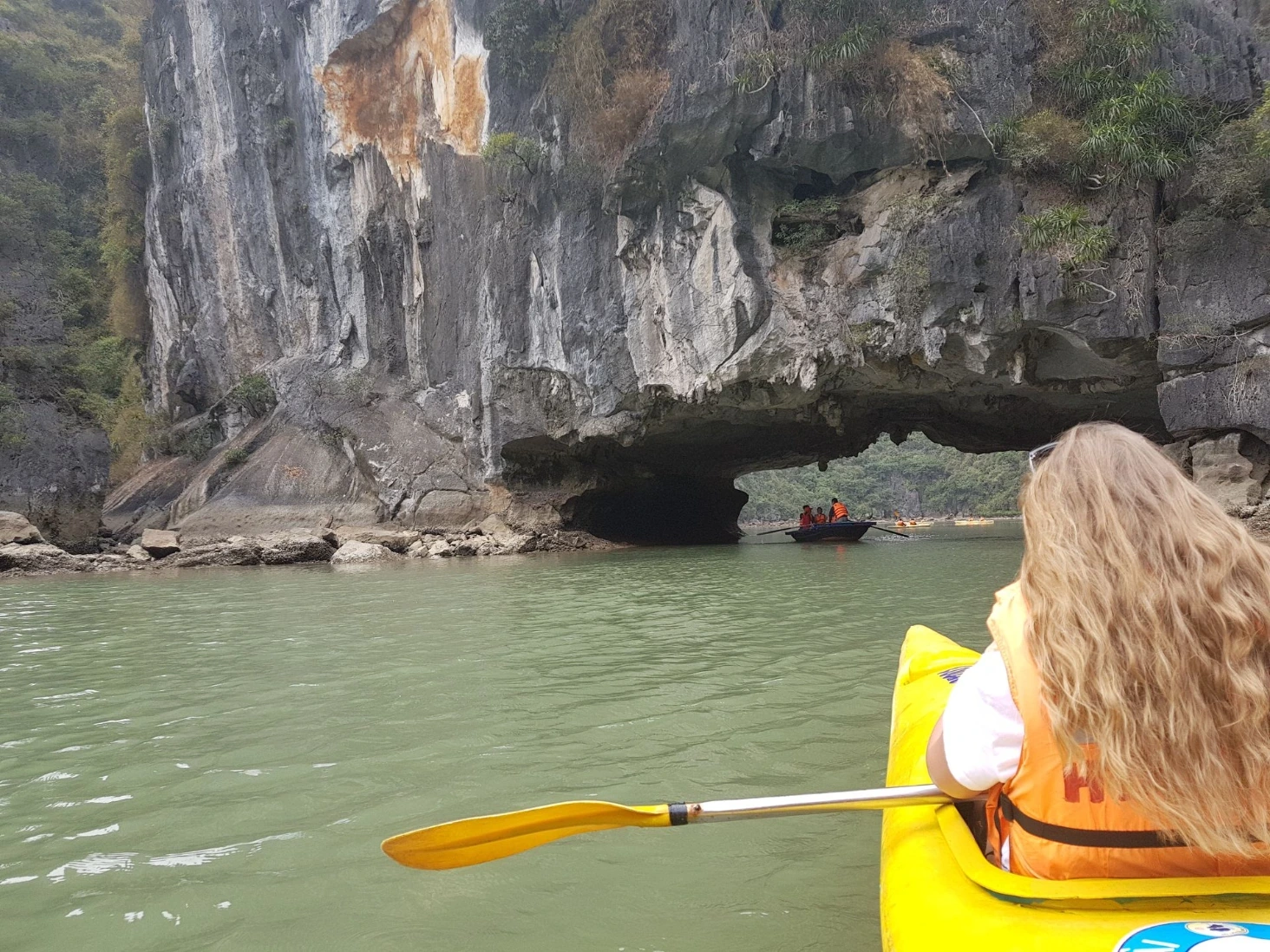 Ha Long Bay kayak