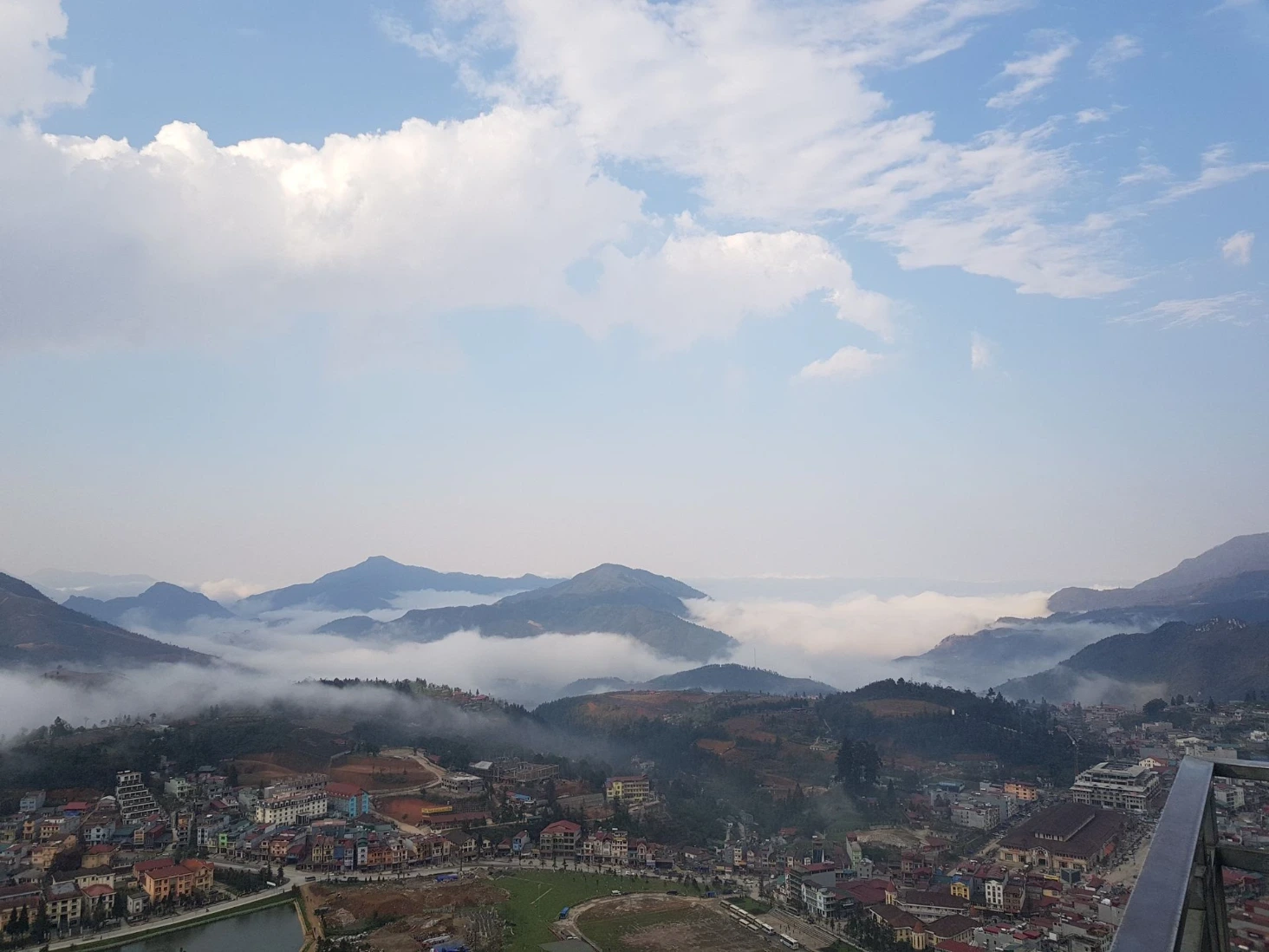 Sapa point de vue nuages