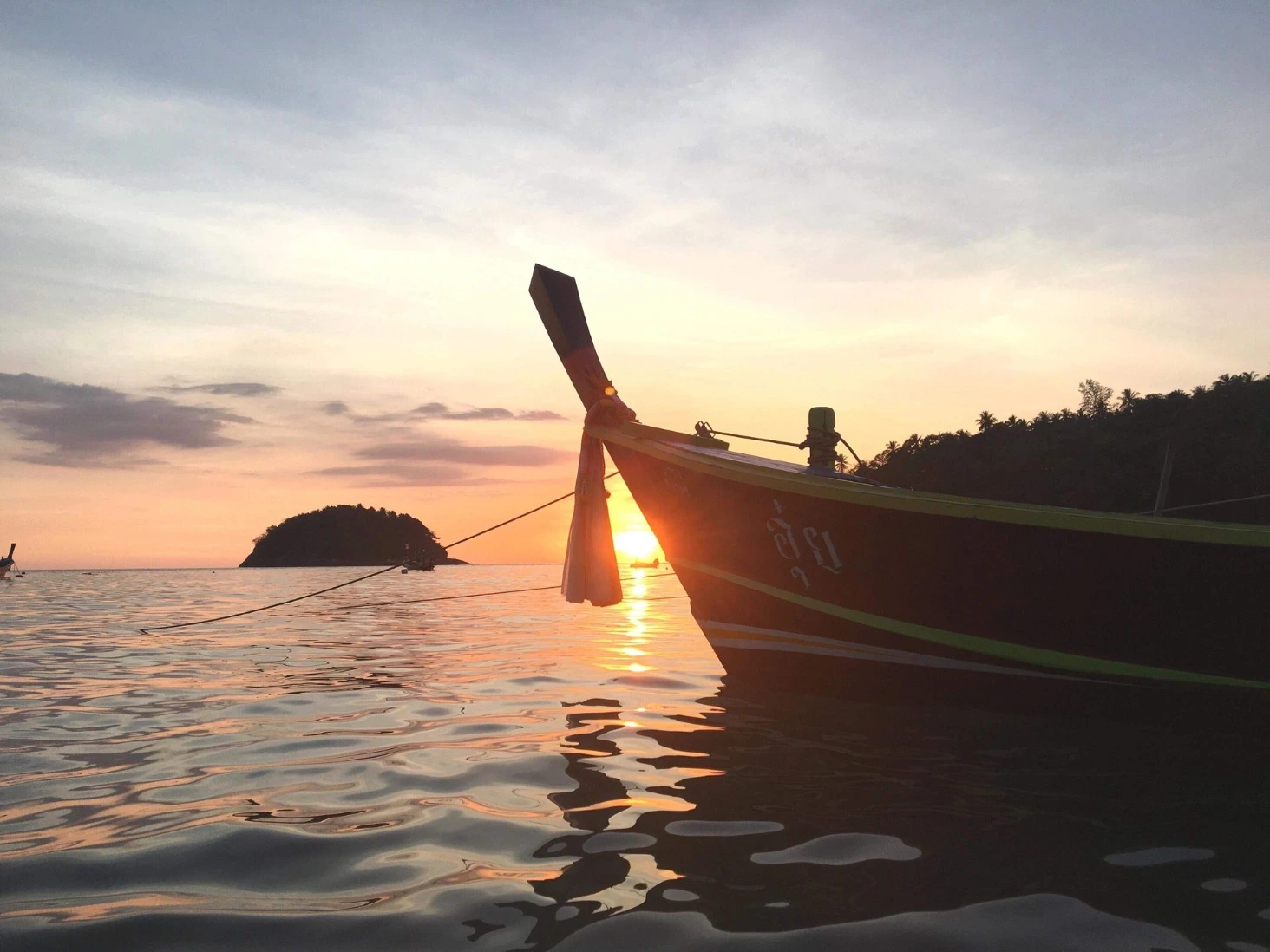 Plage Phuket coucher de soleil